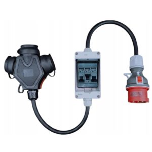 Adapteris no 380V uz 220V Rozete 32A5P ligzdas 3x220V drošinātājs 1m